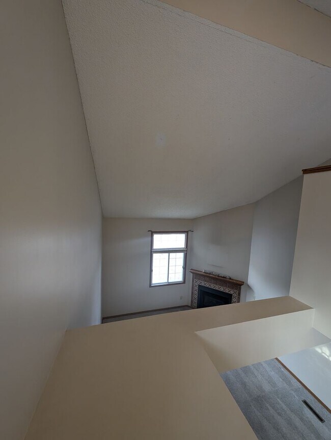 Foto del edificio - 2583 Bedford Ct