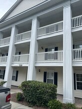 Building Photo - 627 Woodmoor Dr