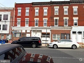 Building Photo - 5300-2-3M-2 Haverford Ave