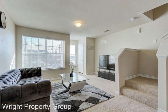 Building Photo - 2 br, 2.5 bath House - 319 Autumn Pass