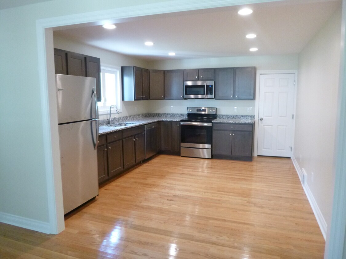 40 West St, Whitesboro, NY 13492 House Rental in Whitesboro, NY