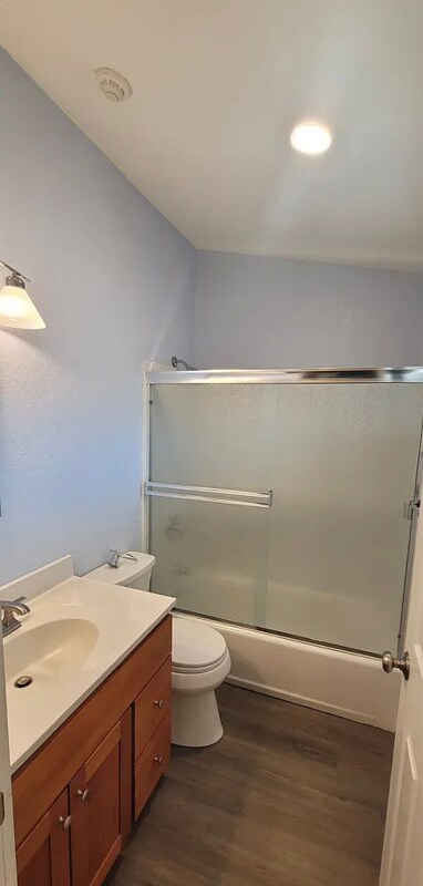 Foto del edificio - 915 Mendocino Ave