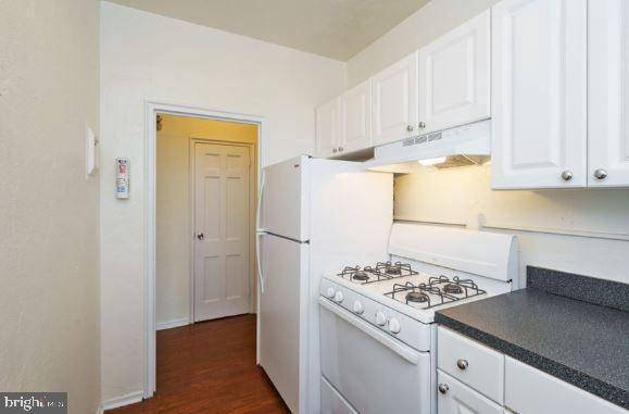 Foto del edificio - 719 North Terrace