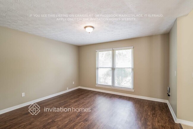 Foto del edificio - 4274 Walnut Bend