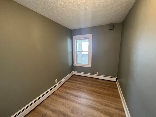 Photo - 28 Bacon St Apartment