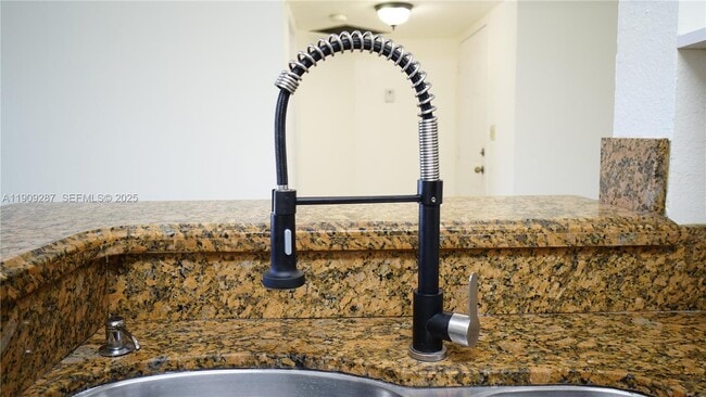 Building Photo - 15231 SW 80th St