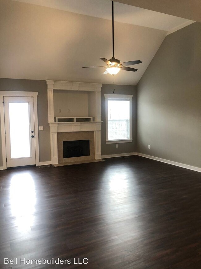 Building Photo - 4 br, 3 bath House - 6301 Frankfurt Road