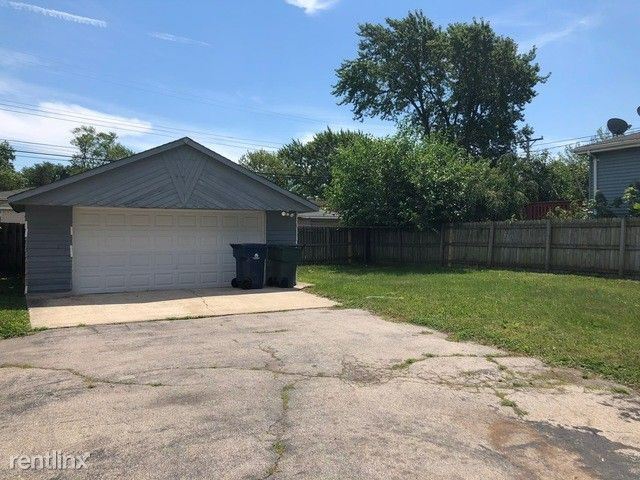 Foto del edificio - 3 br, 2 bath House - 9535 south utica avenue