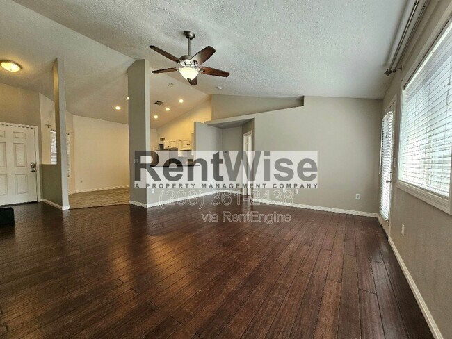 Foto del edificio - 13307 W Satinleaf Dr
