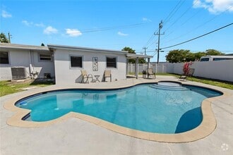 Building Photo - 1708 NW 58th Ave