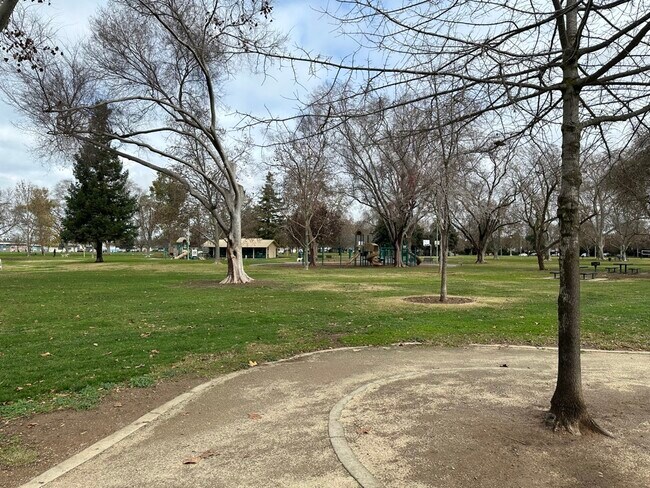 Tahoe Park walking path - 5966 11th Ave