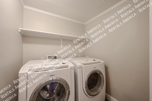 Foto del edificio - 1701 E Colter St