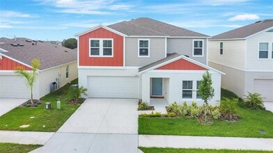 Building Photo - 2405 Oakwood Ln