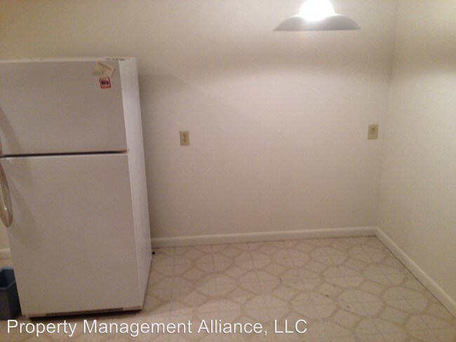 Foto del edificio - 105 Buckingham Ave