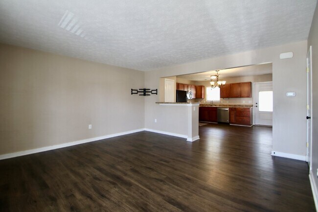 Building Photo - 1272 Frost Pl