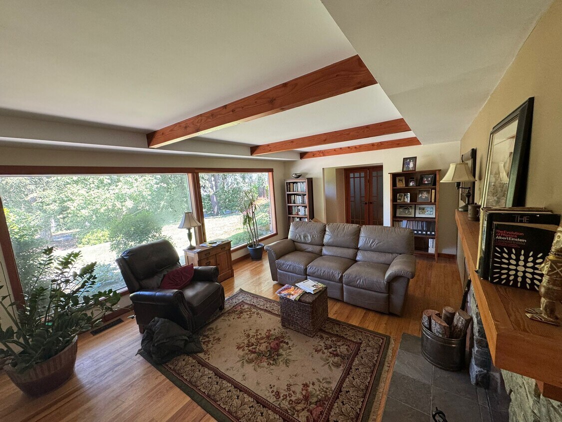 Foto principal - 3605 90th Ave SE