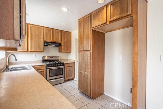 Building Photo - 31759 Avenue E