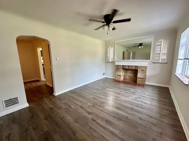 Foto del edificio - CHEVIOT: Charming 3+ bed 1.5 bath 1 car