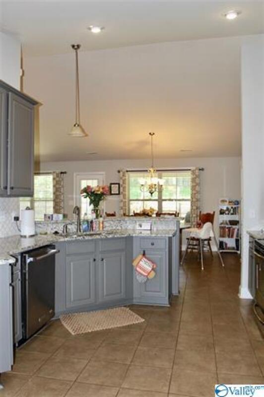 Foto del edificio - 123 Autumn Haven Ln