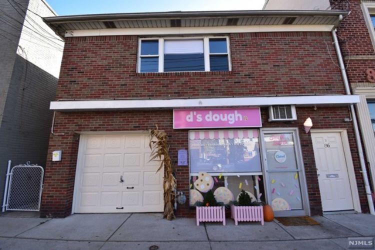 86 Palisade Ave Unit 2, Cliffside Park, NJ 07010 Room for Rent in