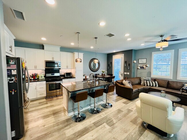 Building Photo - 28757 Jardineras Dr