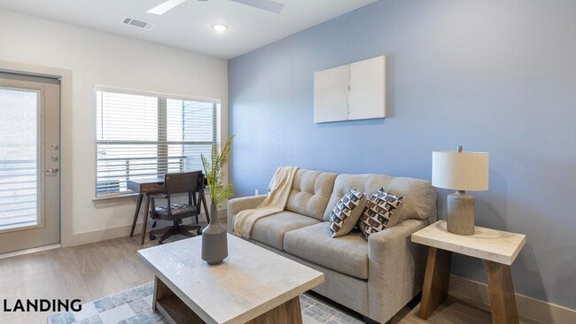 Foto del edificio - 3751 Heritage Towne Blvd.