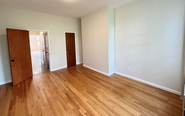 Building Photo - 95 ST MARKS PLACE