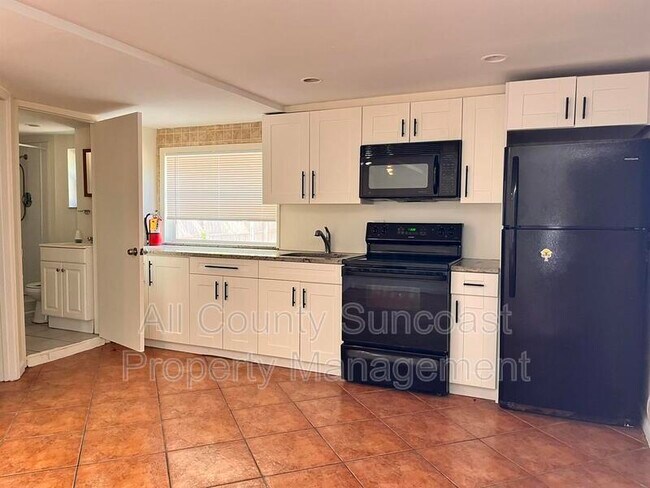 Foto del edificio - 2621 40th Ave N