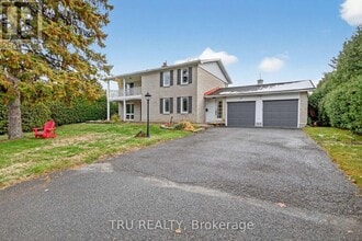 Building Photo - 12 Apache Crescent