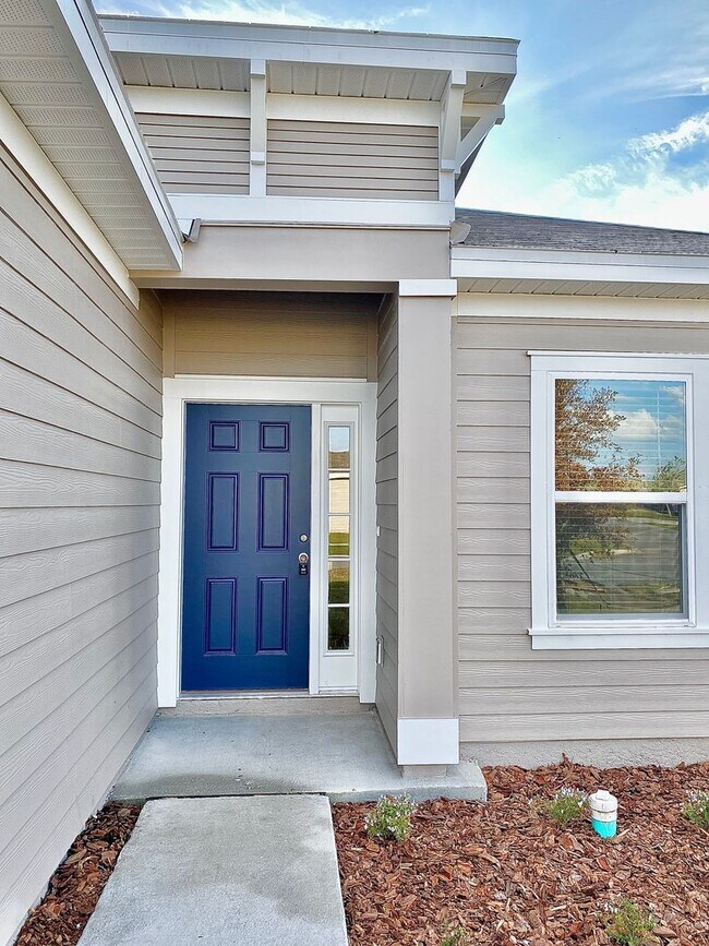 Building Photo - Brand New Construction 3/2 with bonus space