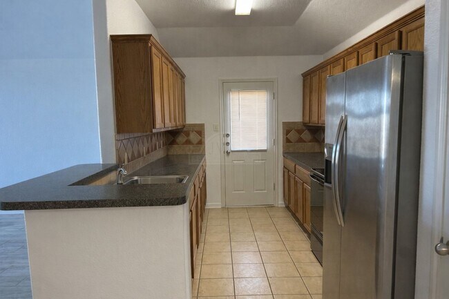 Foto del edificio - 1905 Charleston Ct