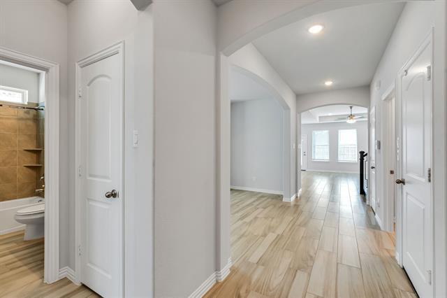 Building Photo - 2908 Teak Dr