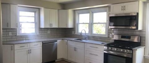 Building Photo - 302 Daniels Ave