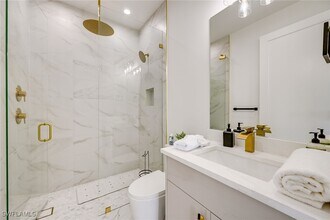 Building Photo - 3384 Canal St Building Photo - 3384 Canal St