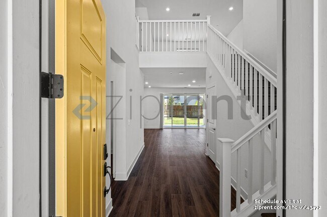 Foto del edificio - 2672 Goodland Ct