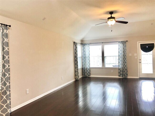Building Photo - 20359 Towering Cypress Dr