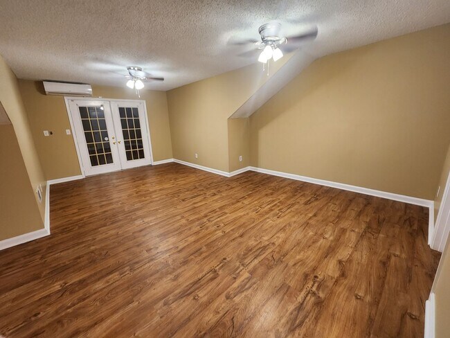 Foto del edificio - 2217 Shreveport Hwy