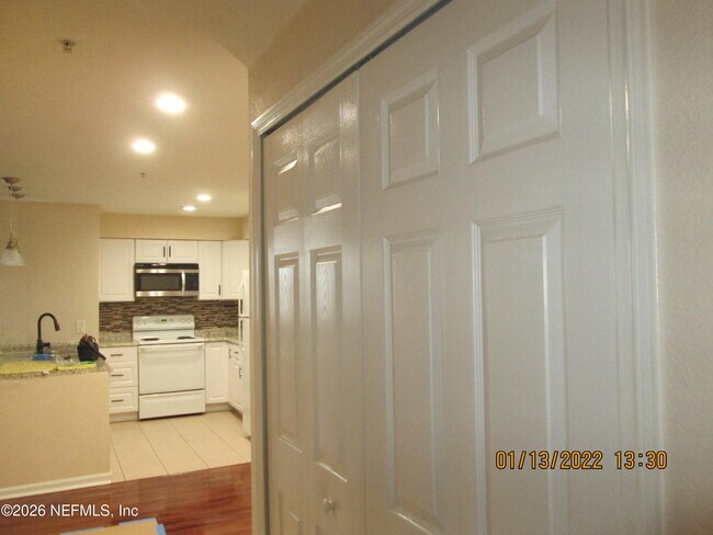 Foto del edificio - 8550 Touchton Rd