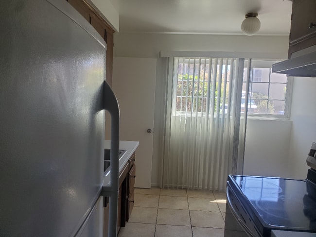 Building Photo - 1111 S Corning St