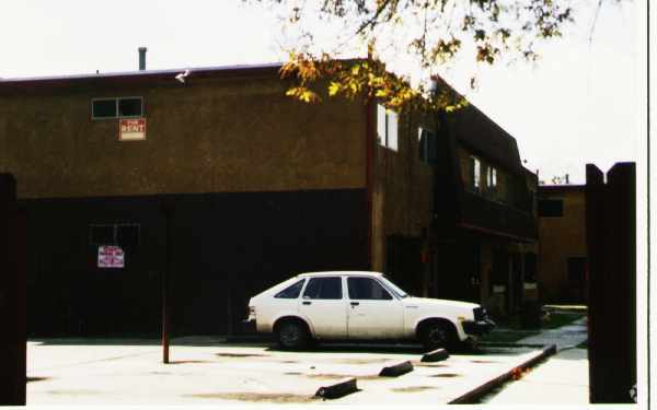 Building Photo - Rose Apartments