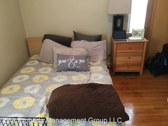 Foto del edificio - 3 br, 1 bath House - 5508 Shoreview Ave. S...