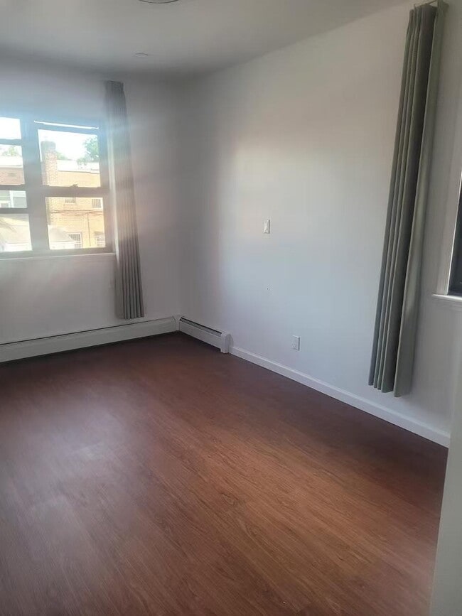 Foto del edificio - 14428 Jewel Ave