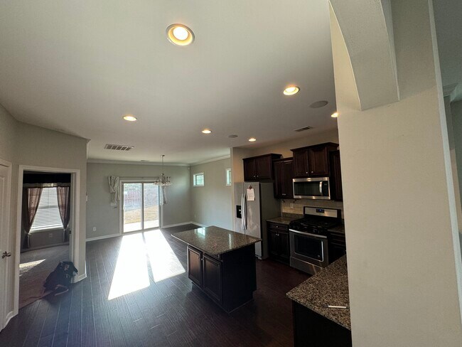 Building Photo - 774 Jericho Ct