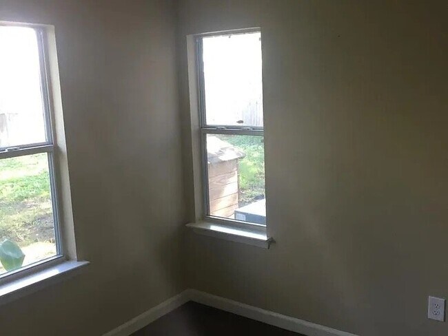 Foto del edificio - 1225 Fairfield St