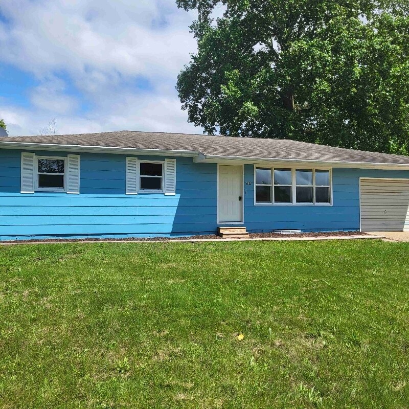 719 Tower Dr, Benton Harbor, MI 49022 House for Rent in Benton Harbor