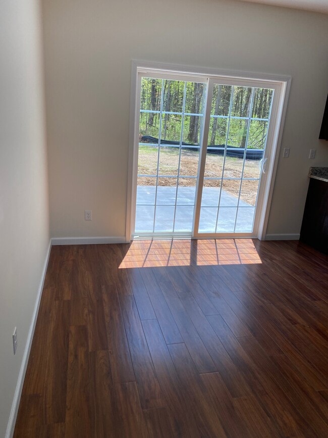 Foto del edificio - 10 Red Maple Lane