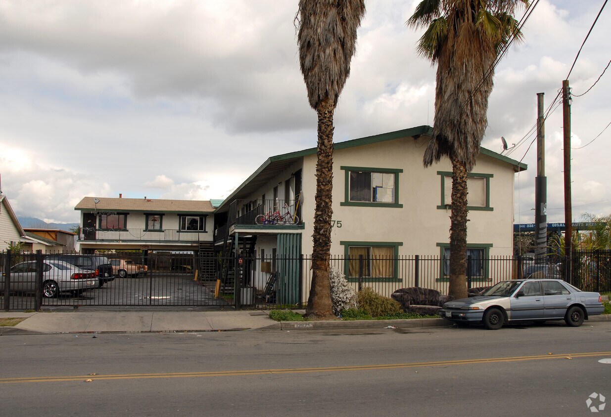 Primary Photo - 12975 Bess Ave