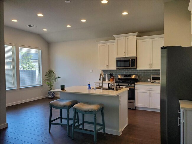Building Photo - 3612 Kyler Gln Cv
