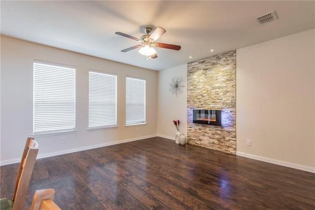 Building Photo - 12417 Sunrise Dr