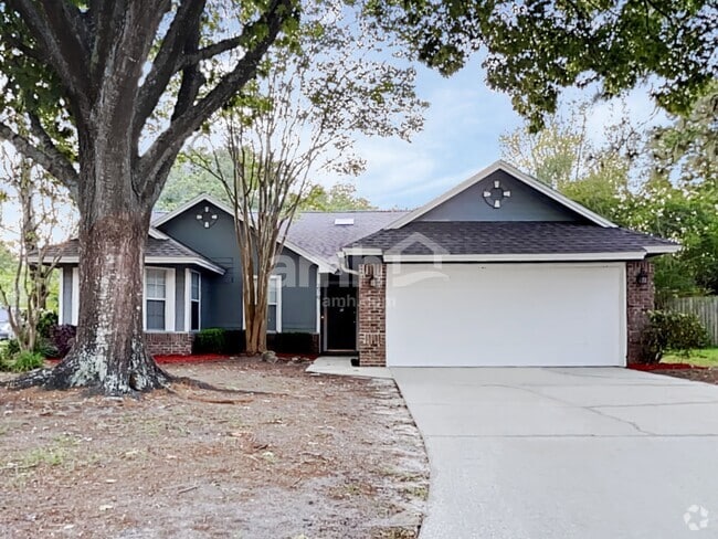 Building Photo - 279 Willow Green Dr